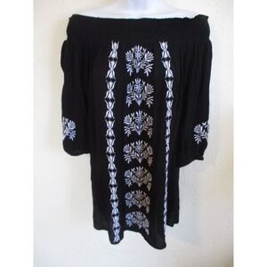 Blue Island Embroidered Off Shoulder Top Size Medium